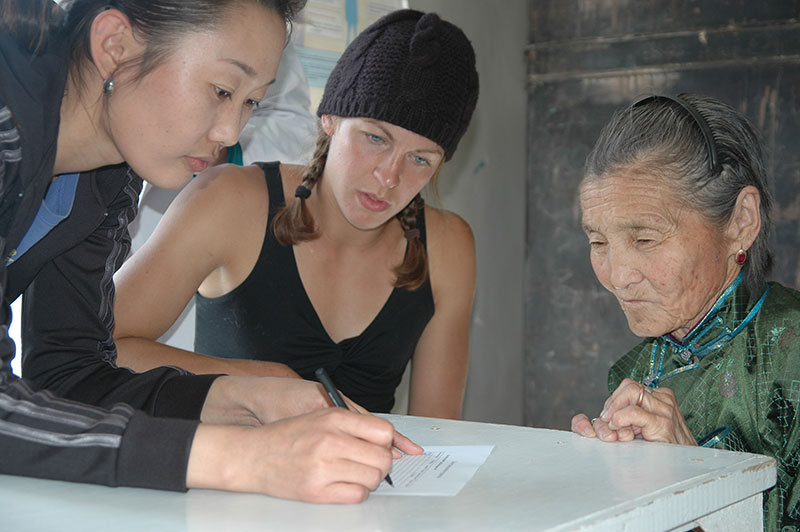Lena Peterson conducts nutrition survey with help of Health Team translator Oyungerel
